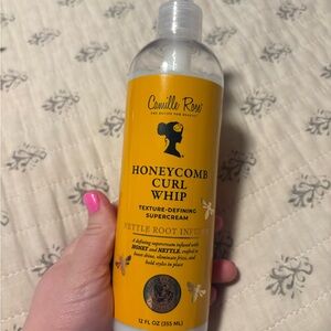Camille Rose Honeycomb Curl Whip